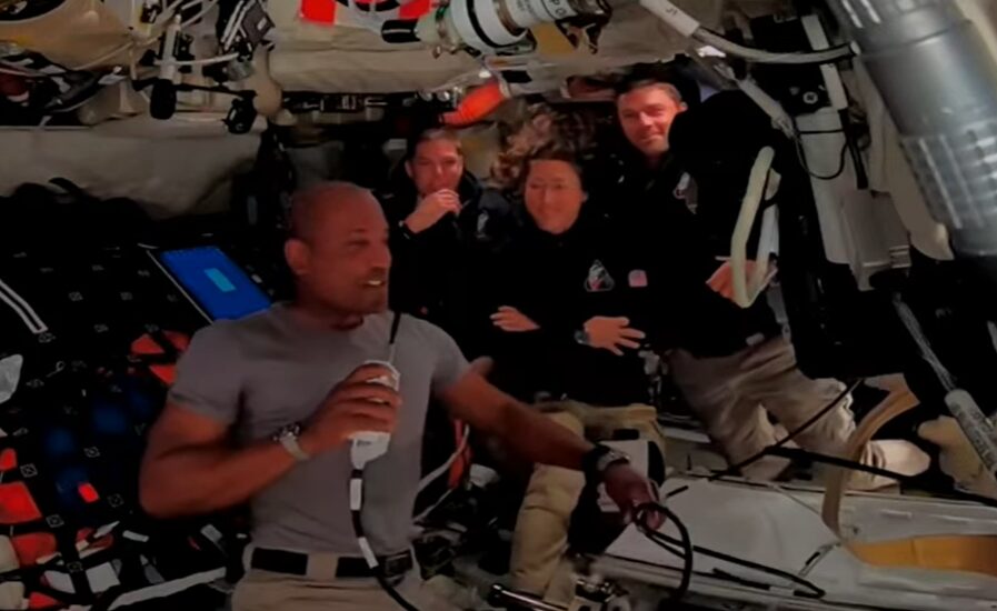 Sexto dia de voo da Artemis II: Preparação para o sobrevoo lunar