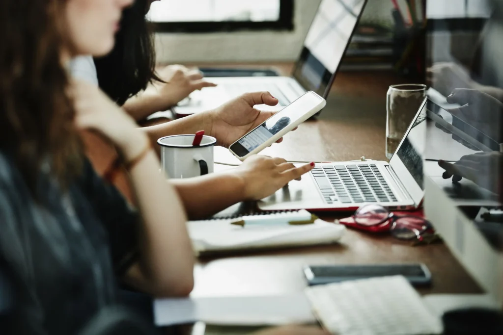 Uso de IA está mudando aulas universitárias em Yale para melhor