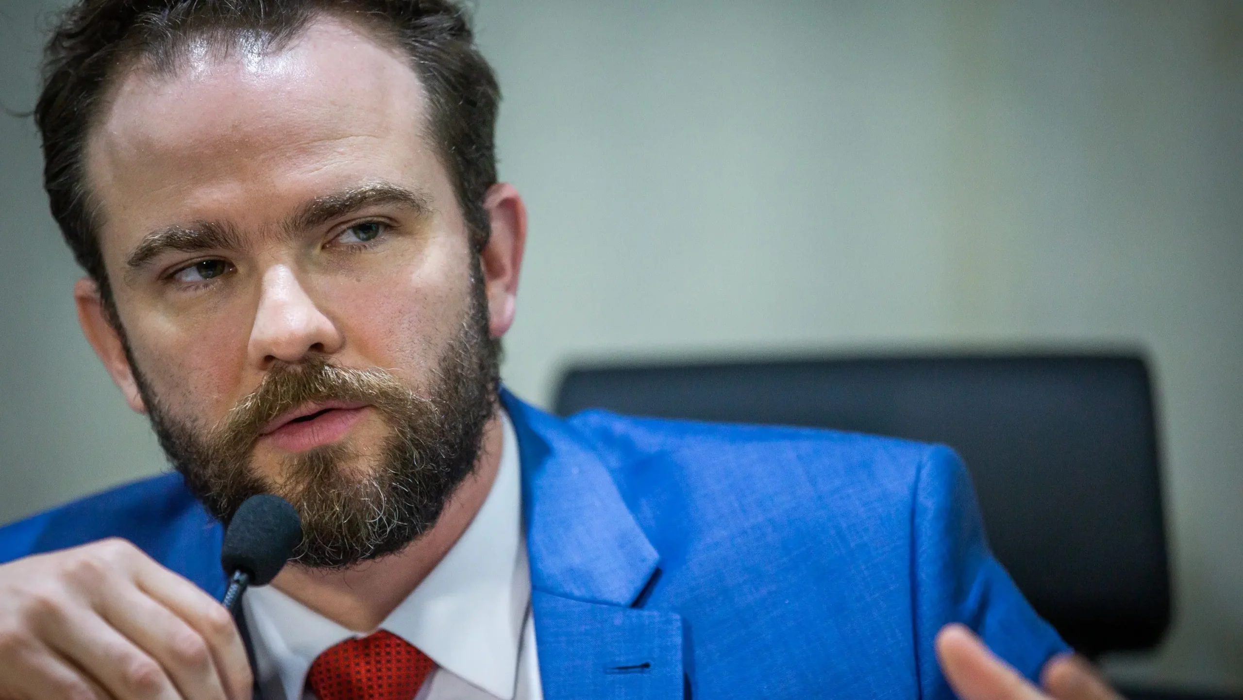 Durigan: Brasil deve emitir até US$ 735 milhões em títulos chineses