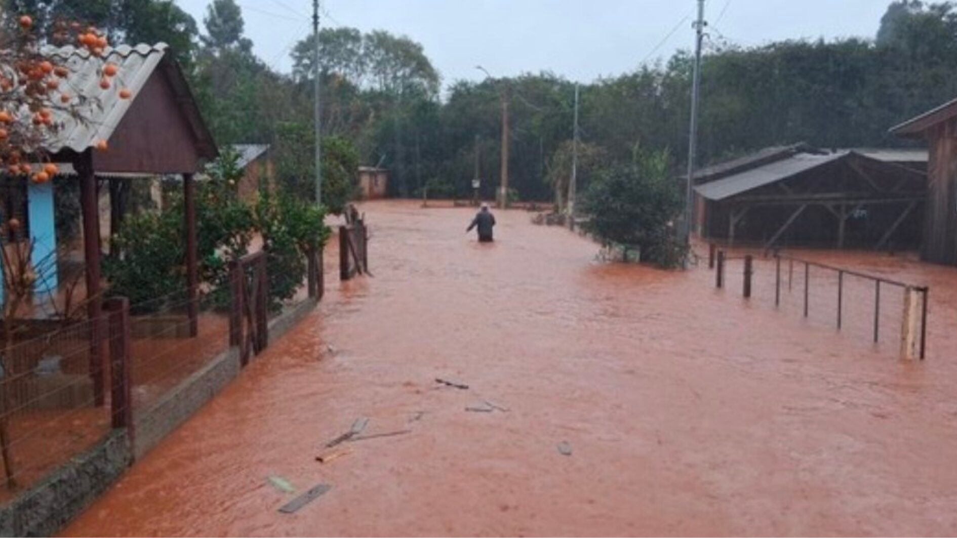 Chuvas atingem Santa Catarina e Paraná; confira a previsão detalhada