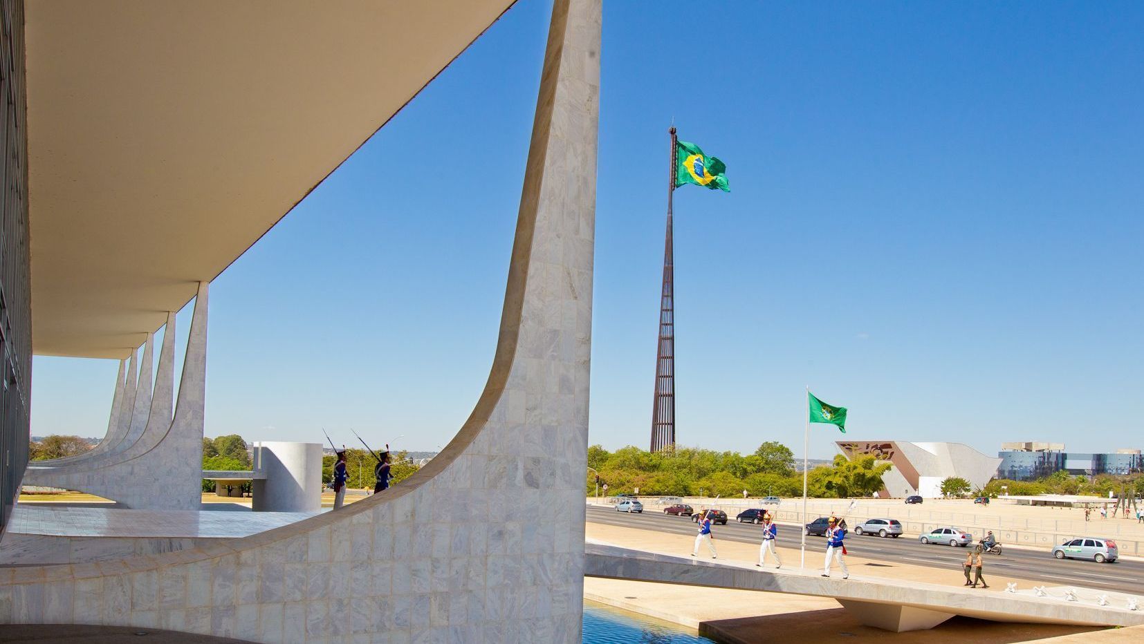 Resposta política e reciprocidade adiada: a reação do governo ao tarifaço