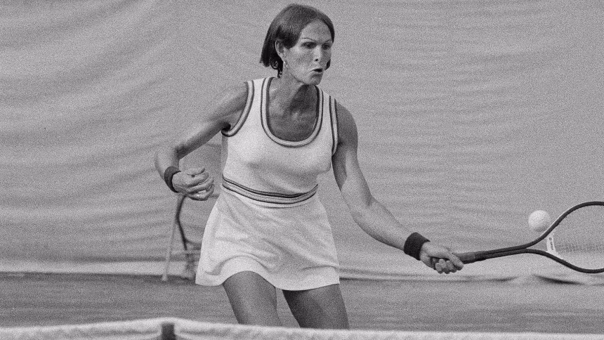 À CNN, 1ª atleta trans da história fala sobre inclusão no esporte