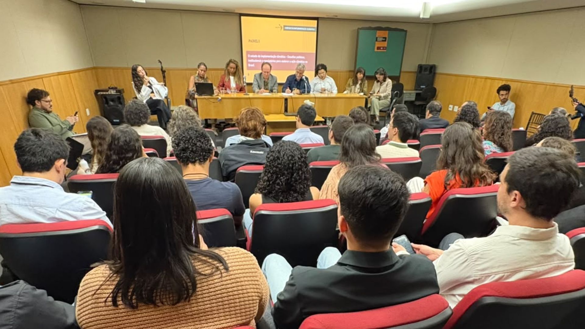 Ambientalistas e agricultores juntos pelo futuro sustentável